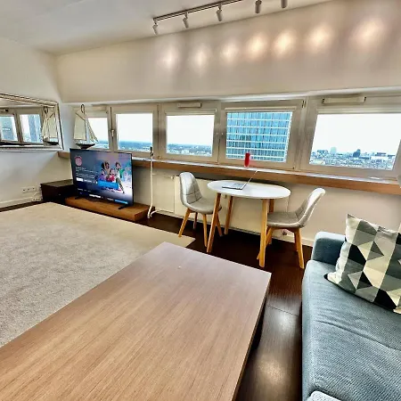 Metro X2 Fast Wifi 400 Mbs 70'tv Netflix Hbo Max Appletv+ Disney+ Warschau